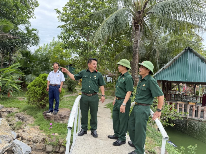 Làm giàu từ du lịch xanh
