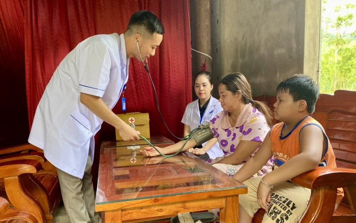 Y tế tận nhà, chăm sóc tận tâm