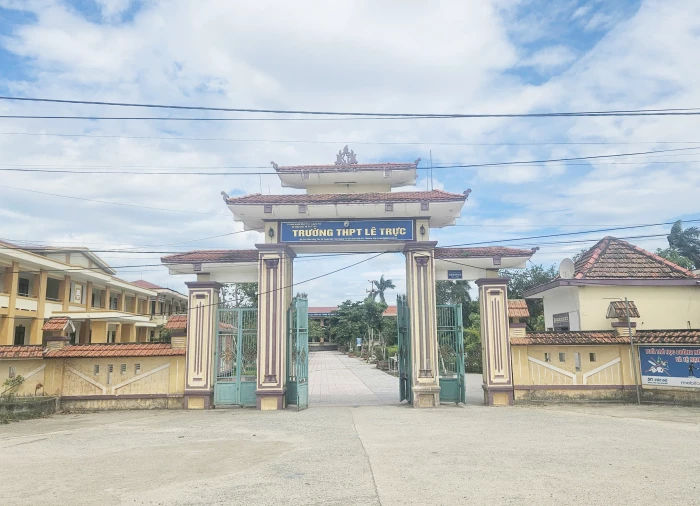 Trưởng điểm thi Trường THPT Lê Trực khẳng định quá trình tổ chức thi diễn ra đúng quy định