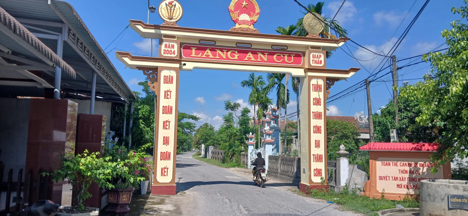 Cổng làng An Cư, nay thuộc xã Nam Cửa Việt, tỉnh Quảng Trị -Ảnh: P.X.D