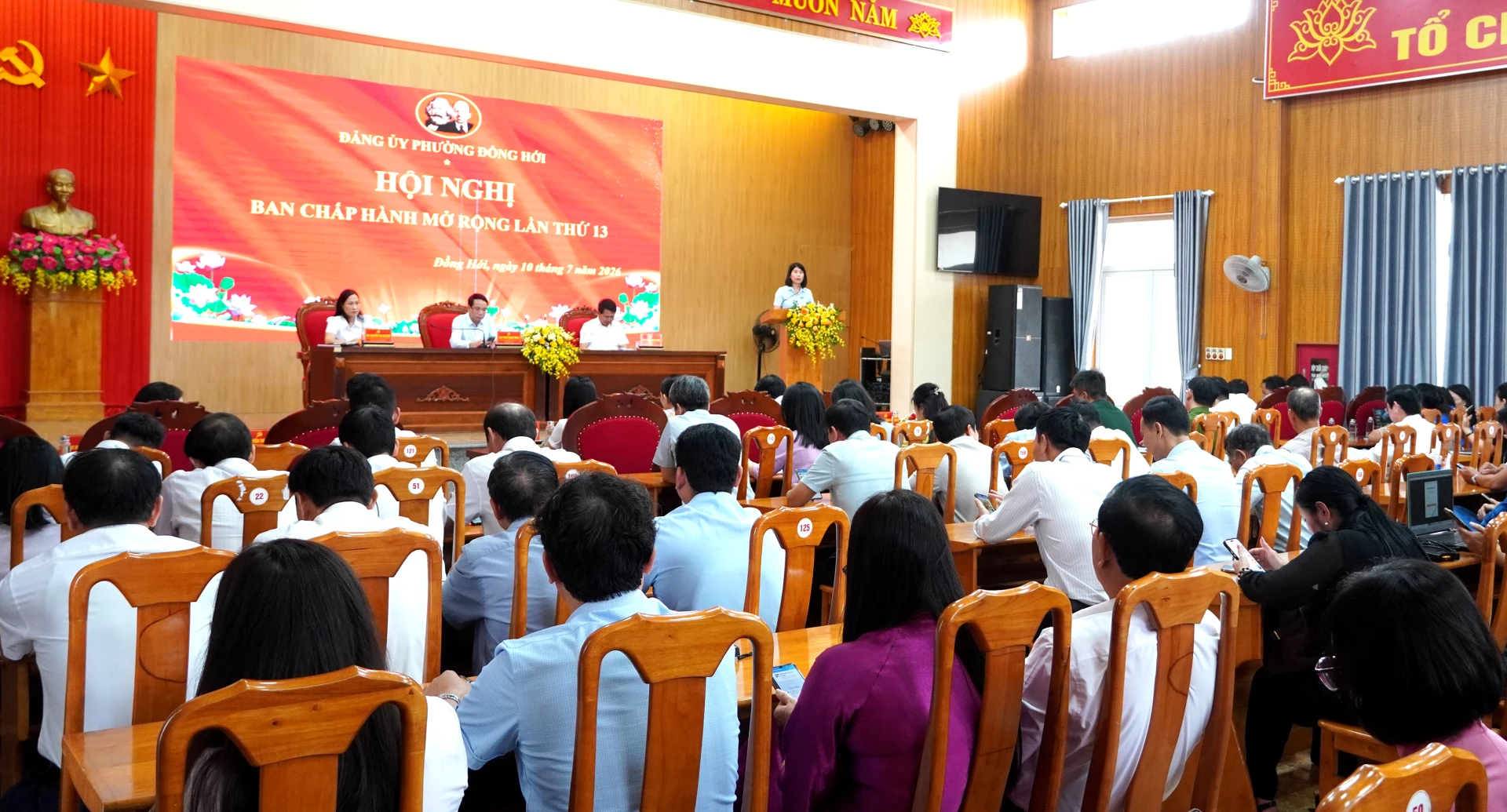 Quang cảnh hội nghị - Ảnh: H.Tr.