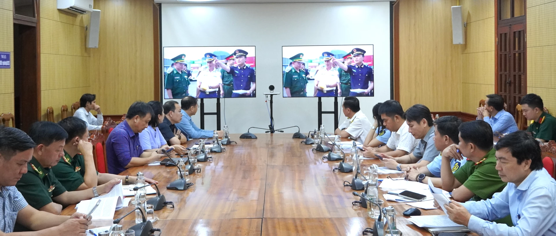 Quang cảnh hội nghị tại điểm cầu tỉnh Quảng Trị - Ảnh: H.Tr.