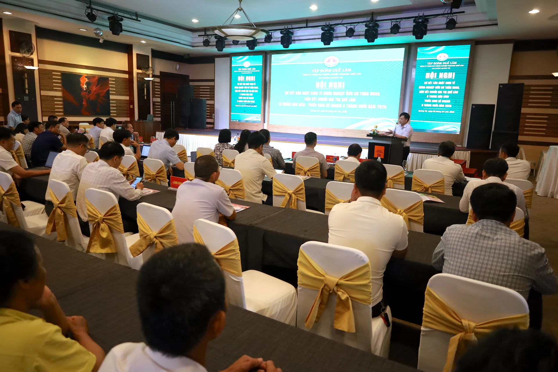 Quang cảnh hội nghị - Ảnh: Quang Ngọc