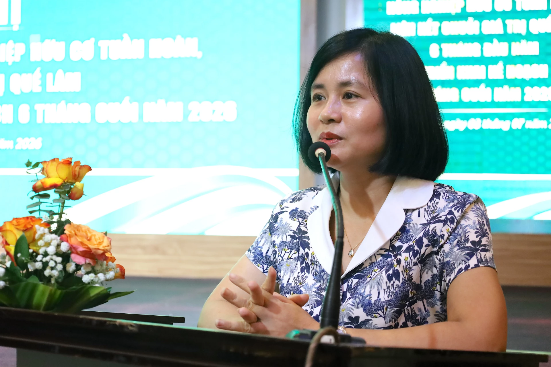 Lãnh đạo Sở Nông nghiệp và Môi trường tỉnh phát biểu tại hội nghị - Ảnh: Quang Ngọc.
