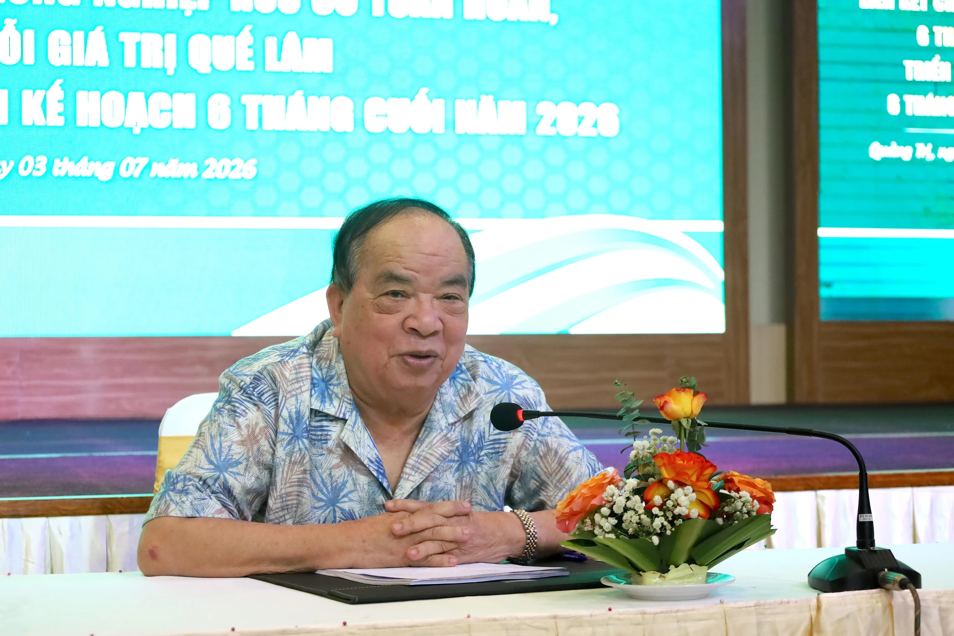 Ông Nguyễn Hồng Lam, Chủ tịch Hội Nông nghiệp tuần hoàn Việt Nam, Chủ tịch Hội đồng quản trị Tập đoàn Quế Lâm phát biểu tại hội nghị - Ảnh: Quang Ngọc.