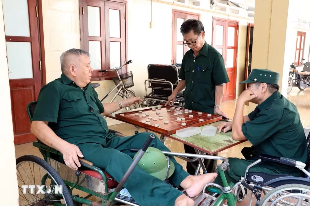 Một ngày sinh hoạt của các thương binh tại Trung tâm Điều dưỡng thương binh Duy Tiên. (Ảnh: Đại Nghĩa/TTXVN)