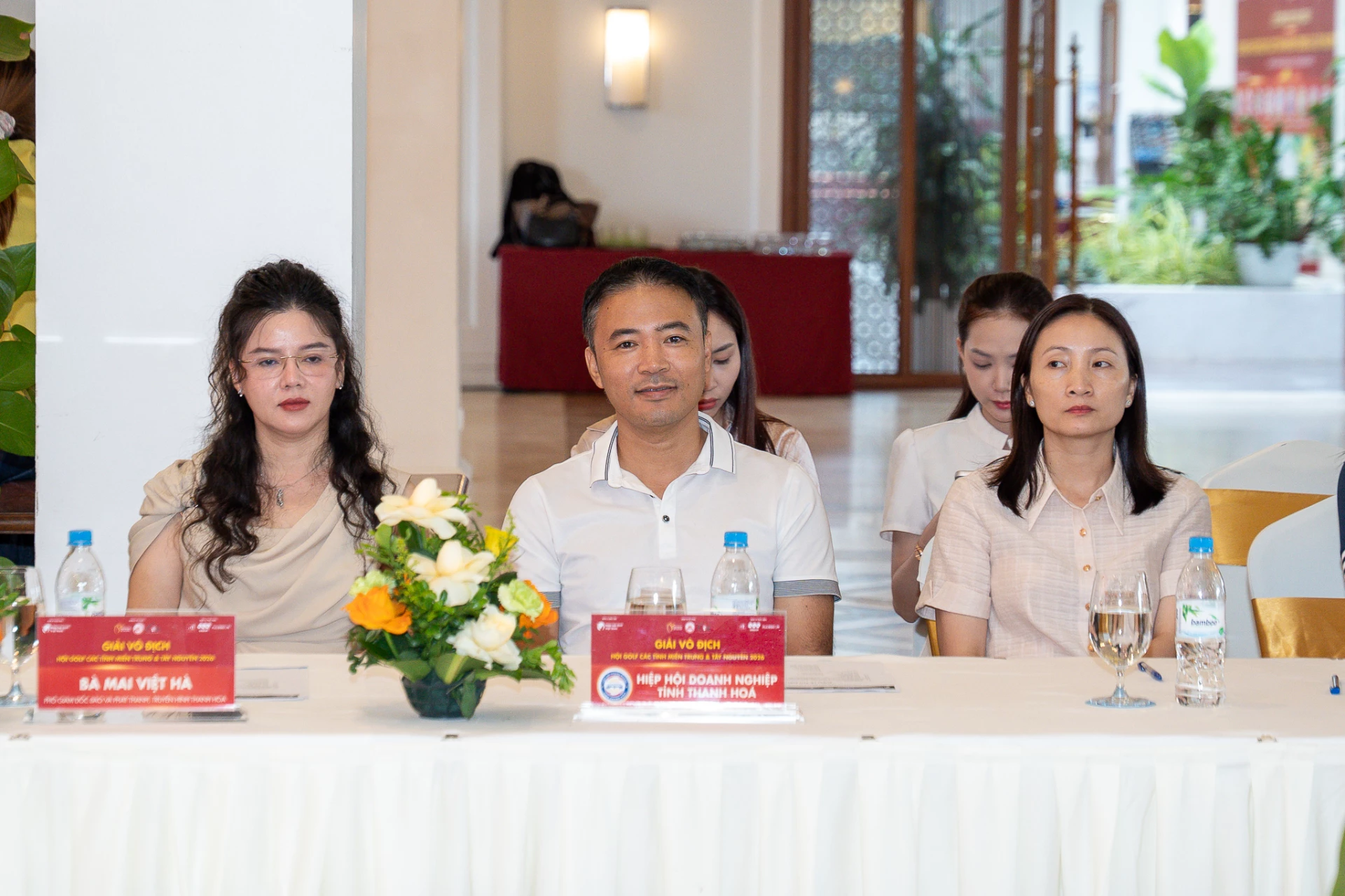 Các đại biểu tham dự lễ công bố - Ảnh: PV