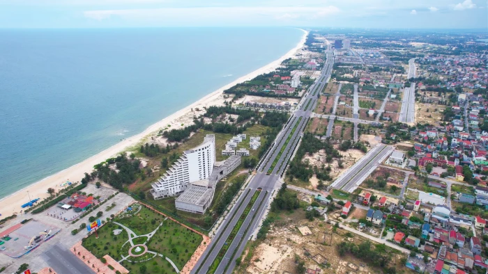 Đầu tư hạ tầng, phát triển du lịch biển