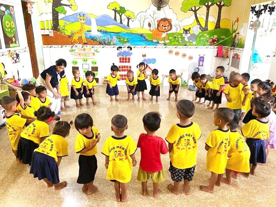 Các trường trên địa bàn duy trì ổn định tỉ lệ huy động học sinh đến lớp - Ảnh: Nh.V