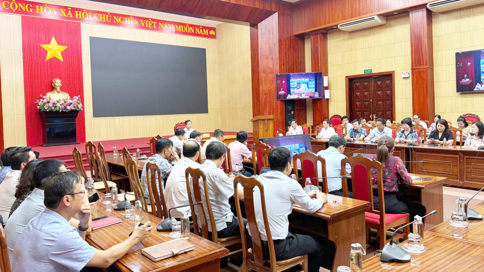 Quang cảnh hội nghị tại điểm cầu Quảng Trị - Ảnh: Nh.V