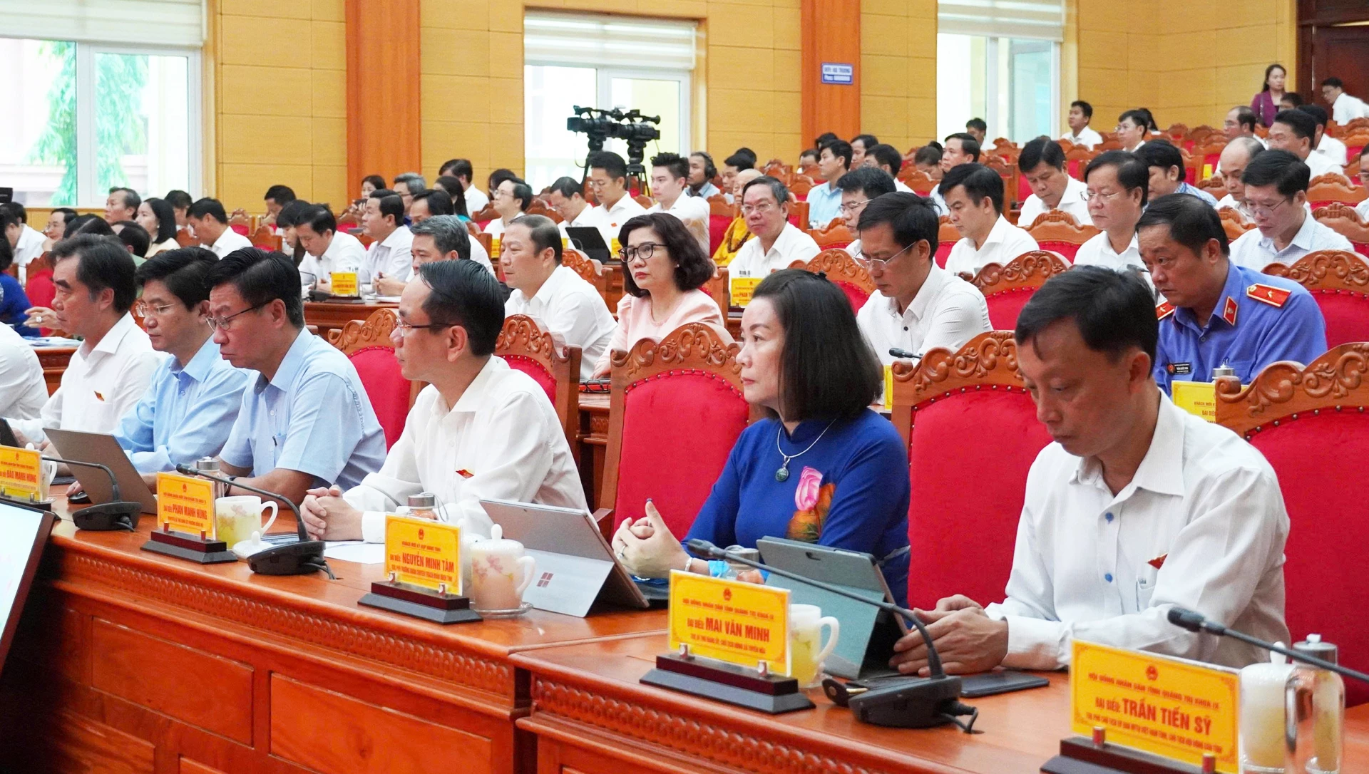 Đại biểu dự kỳ họp - Ảnh: X.P