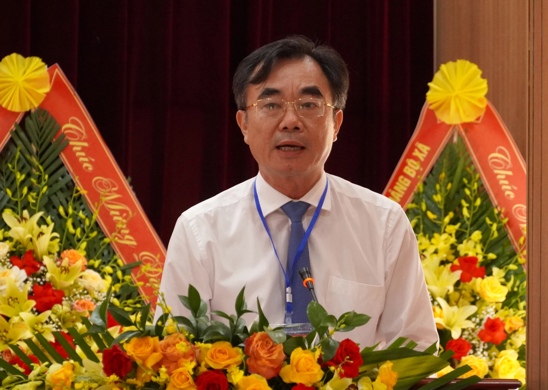 Ủy viên Ban Thường vụ Tỉnh ủy, Chánh Thanh tra tỉnh Nguyễn Lương Bình phát biểu chỉ đạo tại đại hội - Ảnh: N.H