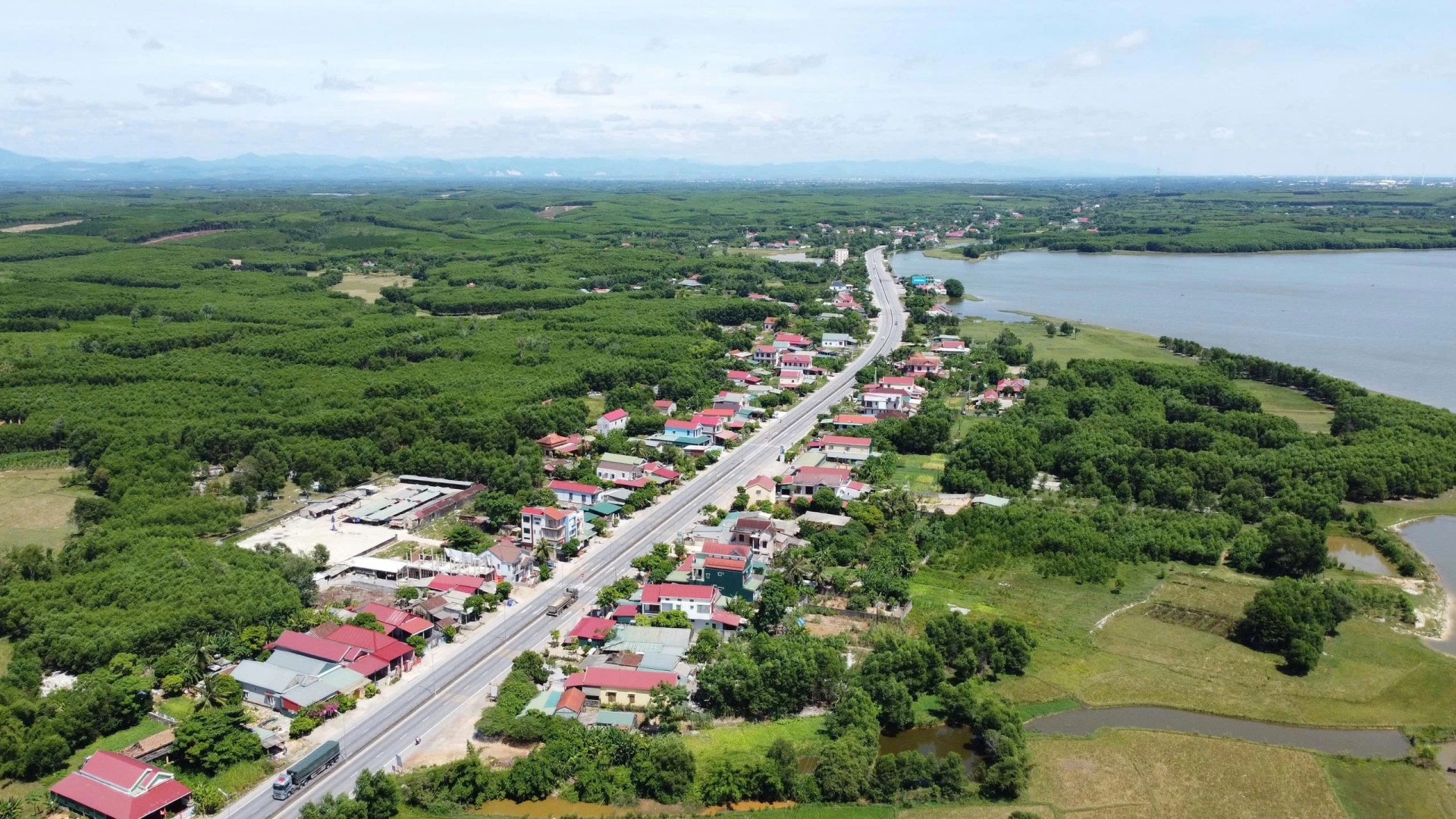 Xã Sen Ngư có tiềm năng và không gian phát triển lớn -Ảnh: N.H