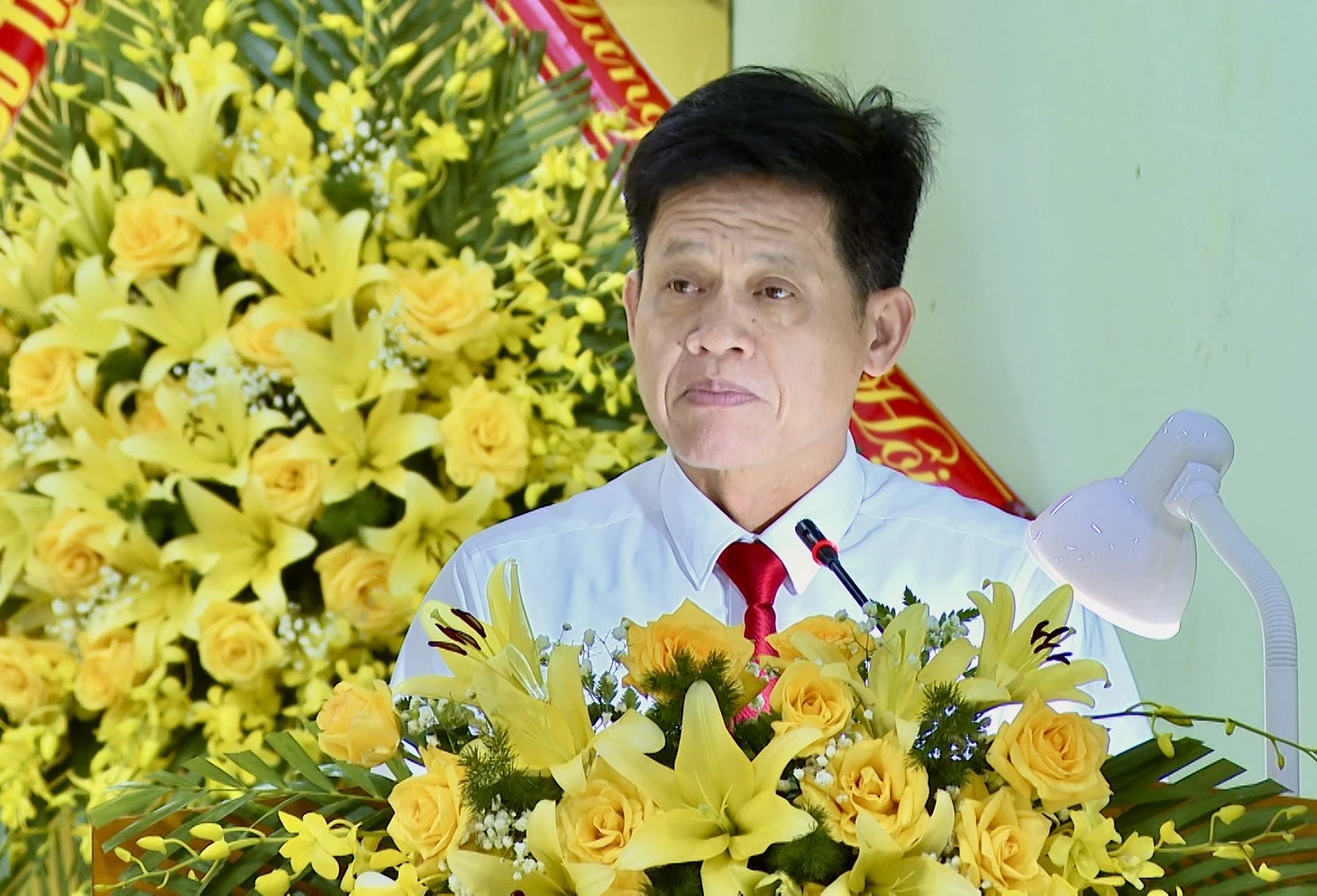 Chánh Văn phòng Tỉnh uỷ Lê Văn Bảo phát biểu chỉ đạo đại hội - Ảnh: Đ.A