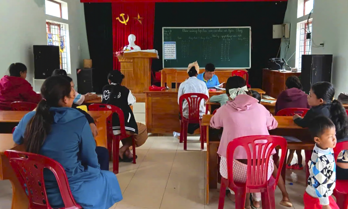 Xã Kim Ngân hoàn thành trao quà mừng Tết Độc lập cho người dân