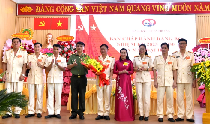 Đại hội Đảng bộ Công an phường Đồng Hới, nhiệm kỳ 2025 - 2030