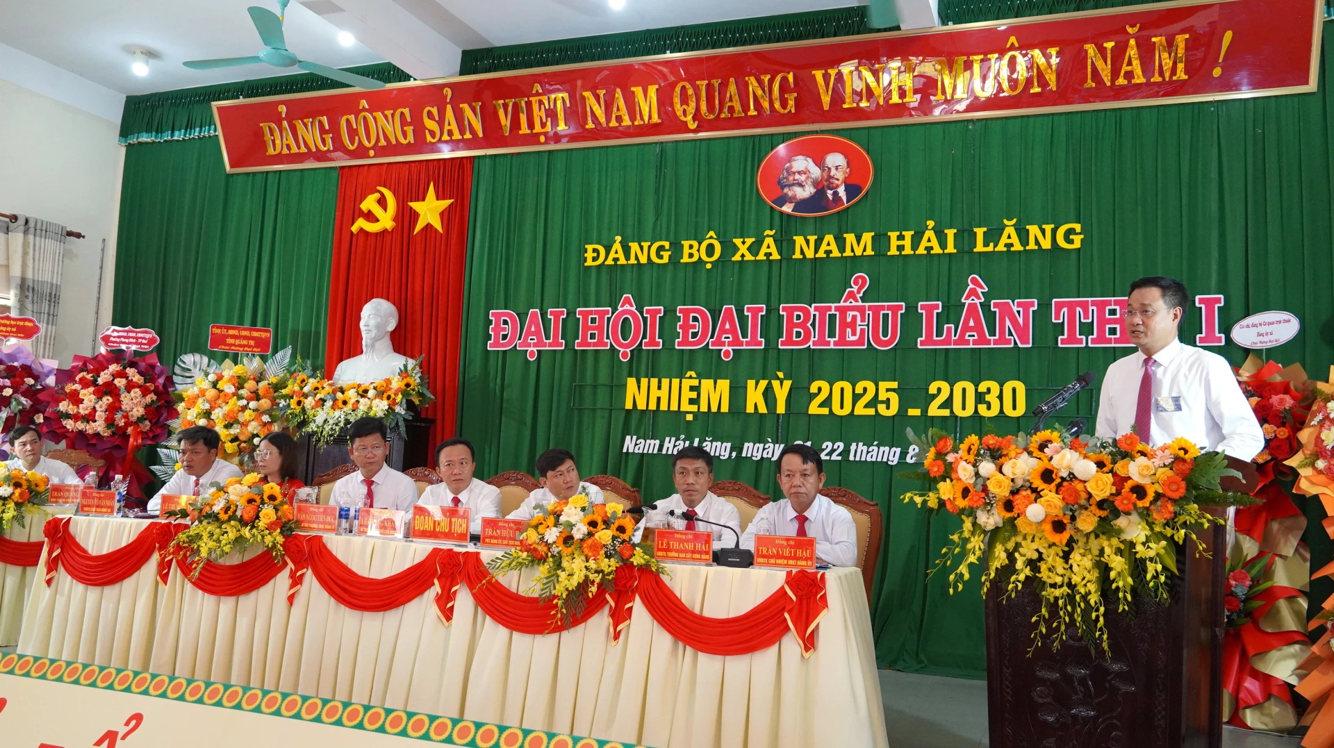 Bí thư Tỉnh ủy Lê Ngọc Quang phát biểu chỉ đại Đại hội - Ảnh: QV