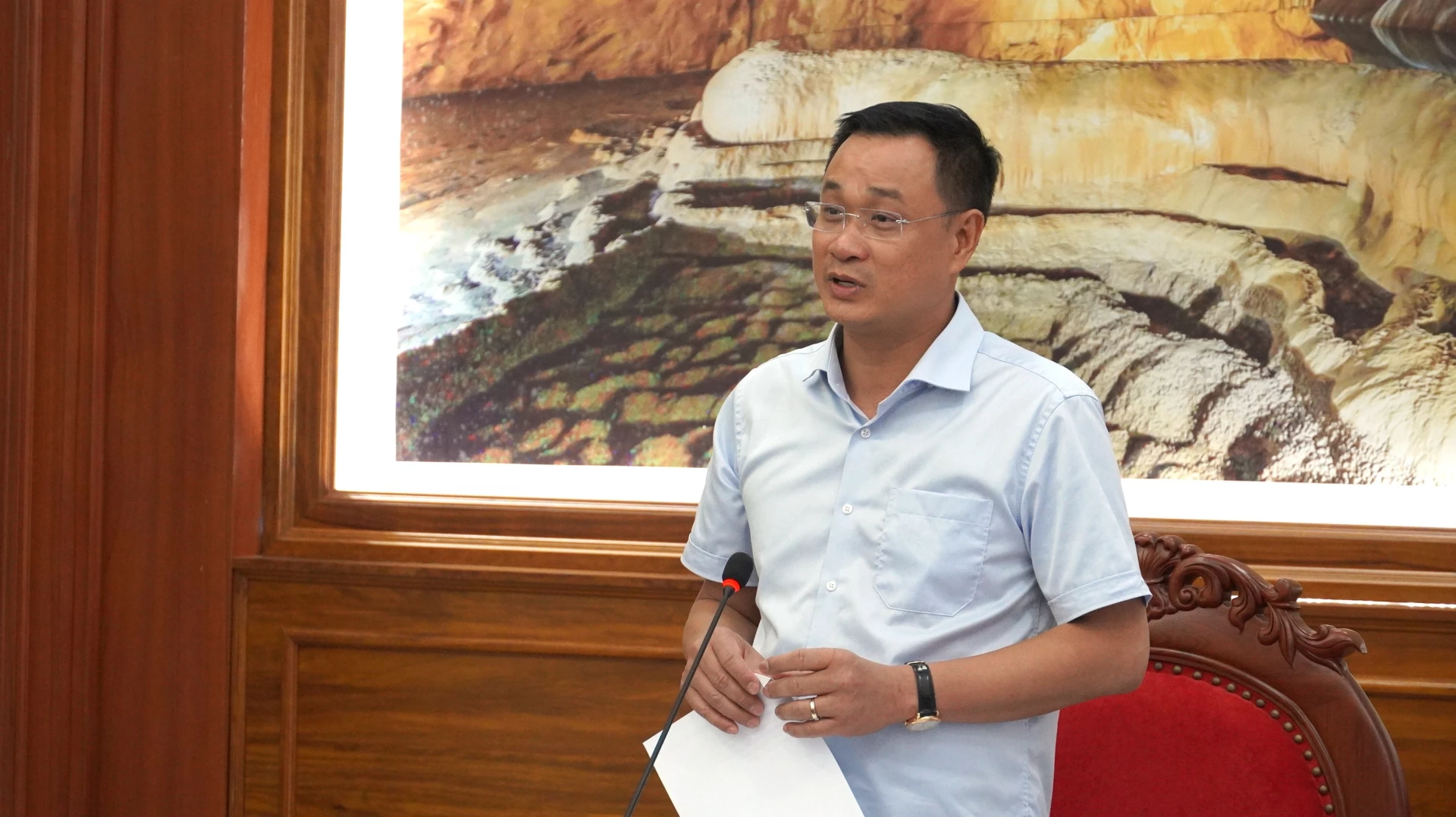 Bí thư Tỉnh ủy Lê Ngọc Quang gợi mở một số nhiệm vụ trong nhiệm kỳ mới - Ảnh: QV