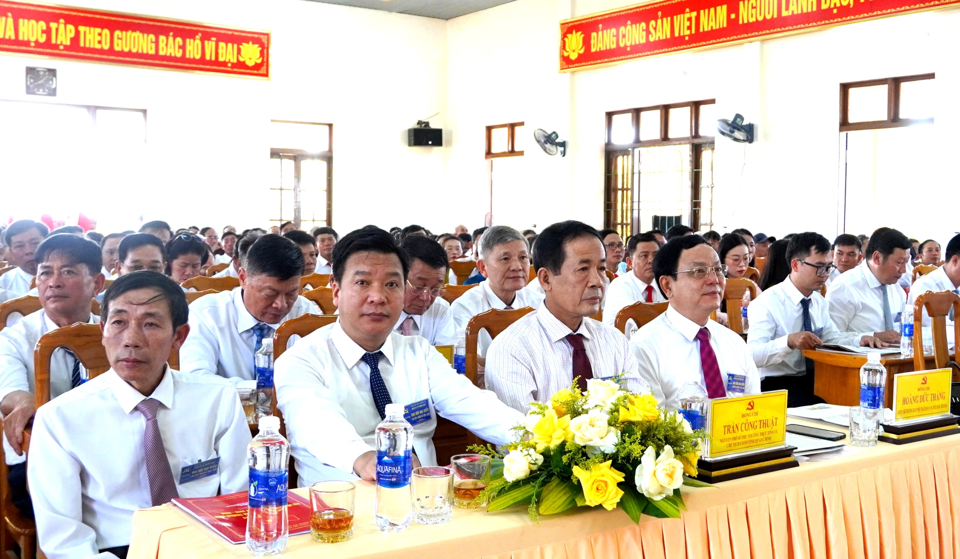 Các đại biểu dự đại hội. Ảnh: H.T