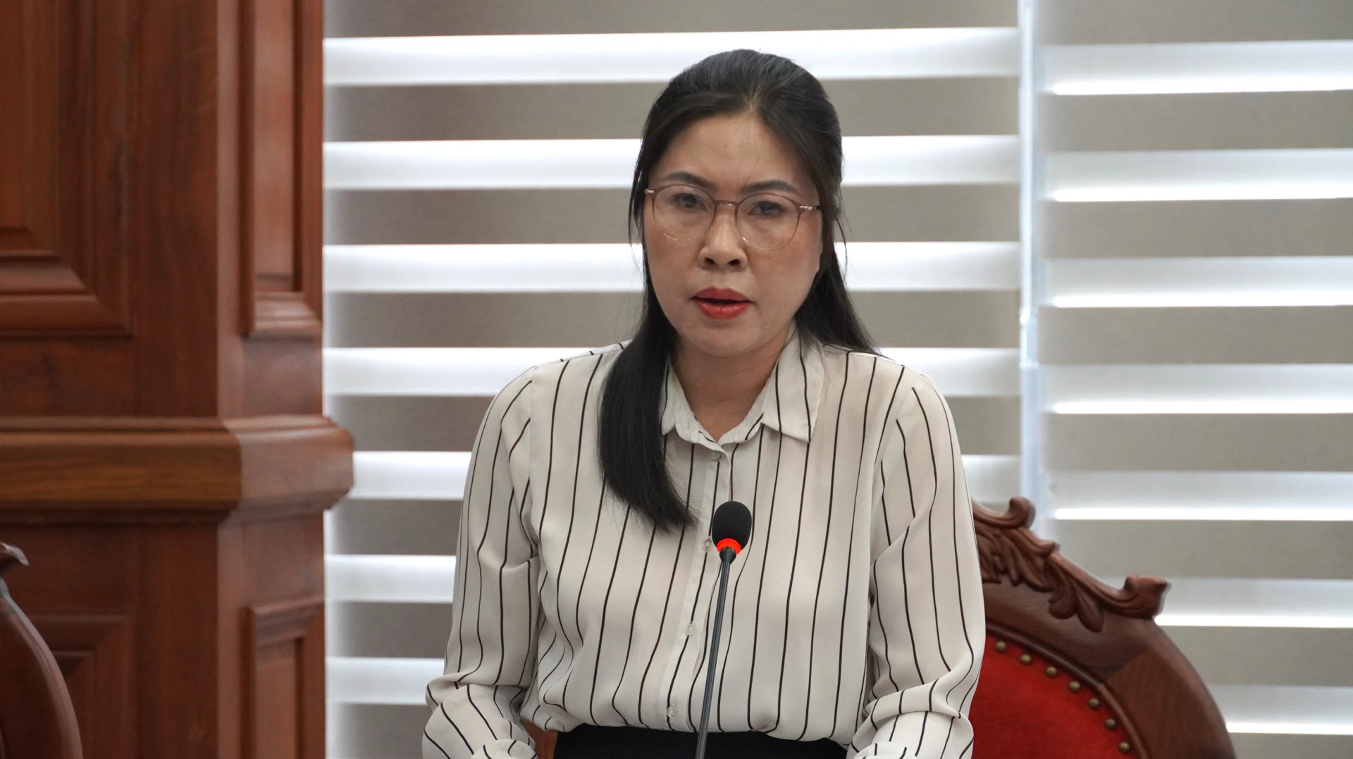 Đại diện tổ chỉ đạo đại hội phát biểu tại phiên họp - Ảnh: QV