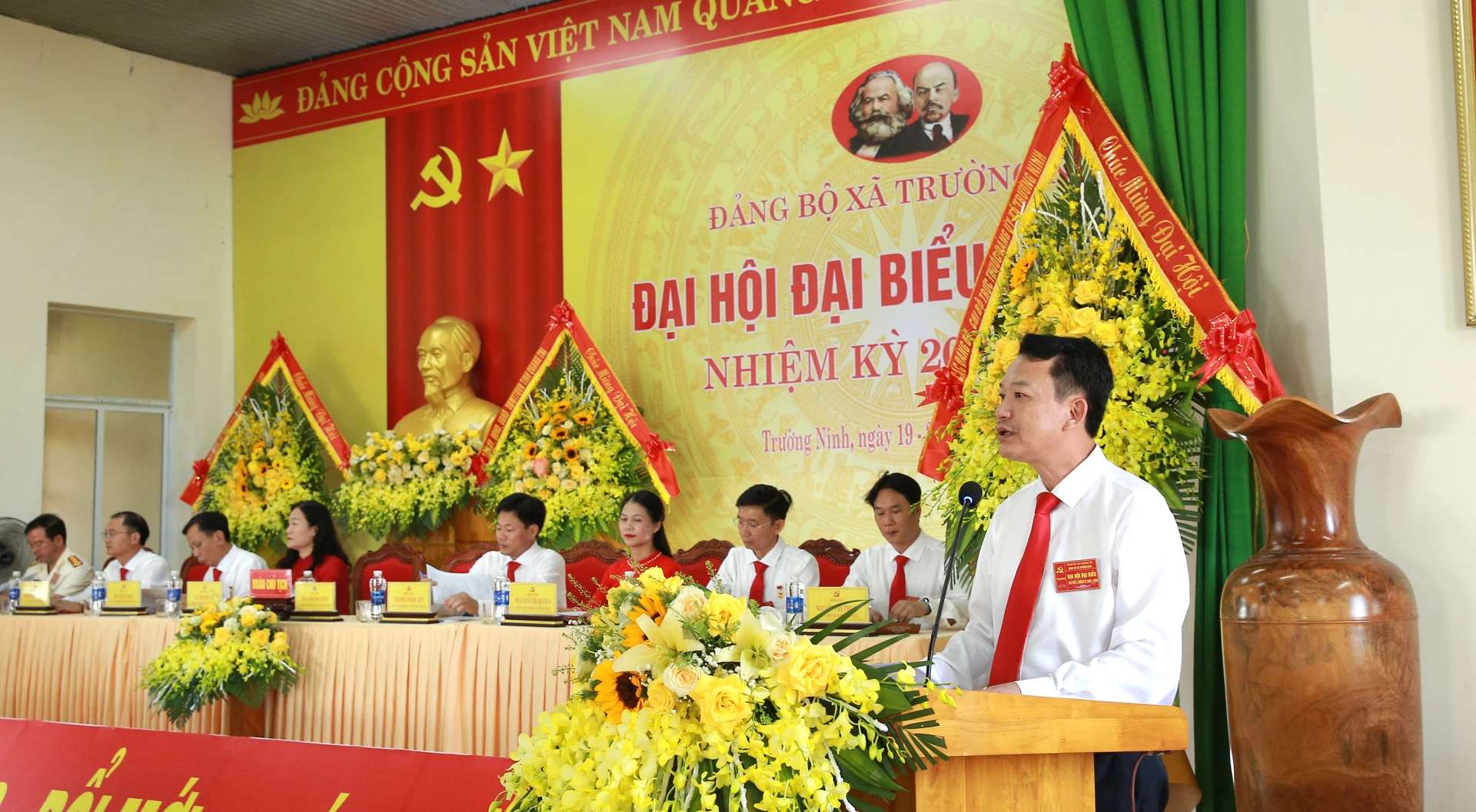 Đồng chí Nguyễn Quang Minh được chỉ định giữ chức vụ Bí thư Đảng ủy xã Trường Ninh, nhiệm kỳ 2025-2030. Ảnh: H.T.