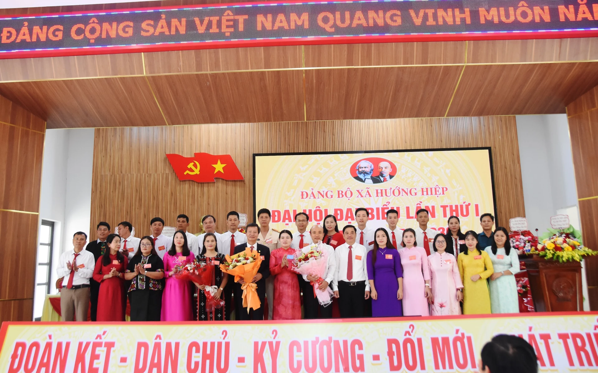 Ra mắt Ban Chấp hành Đảng bộ xã Hướng Hiệp nhiệm kỳ 2025 – 2030 - Ảnh: ĐV
