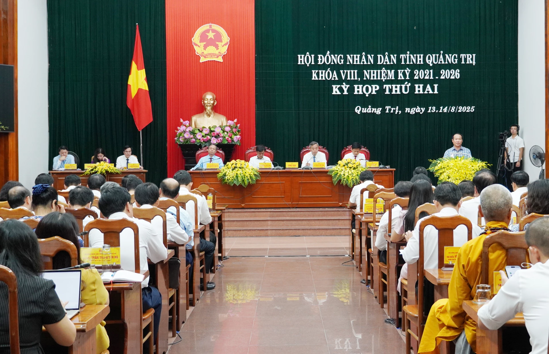 Quang cảnh kỳ họp thứ 2, HĐND tỉnh khóa VIII - Ảnh: X.P