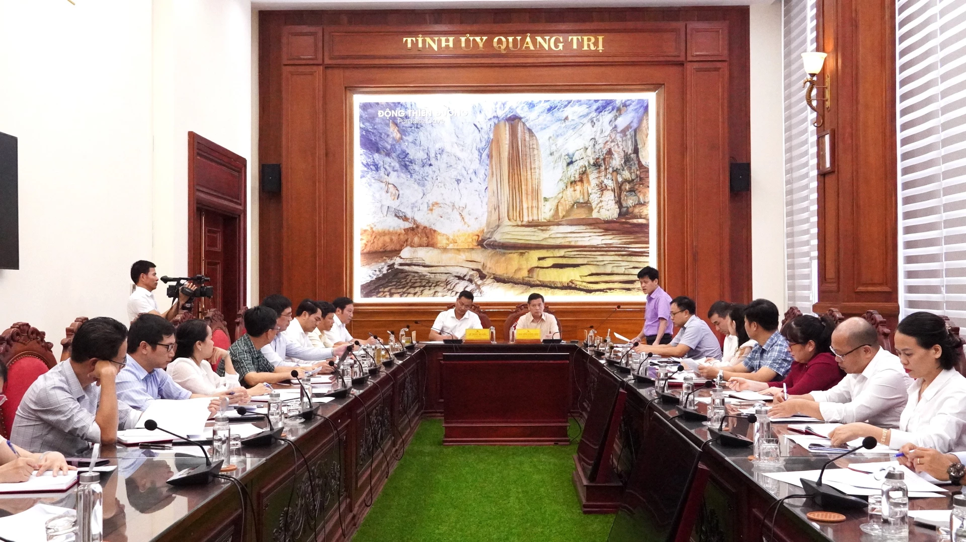 Quang cảnh buổi làm việc - Ảnh: QV