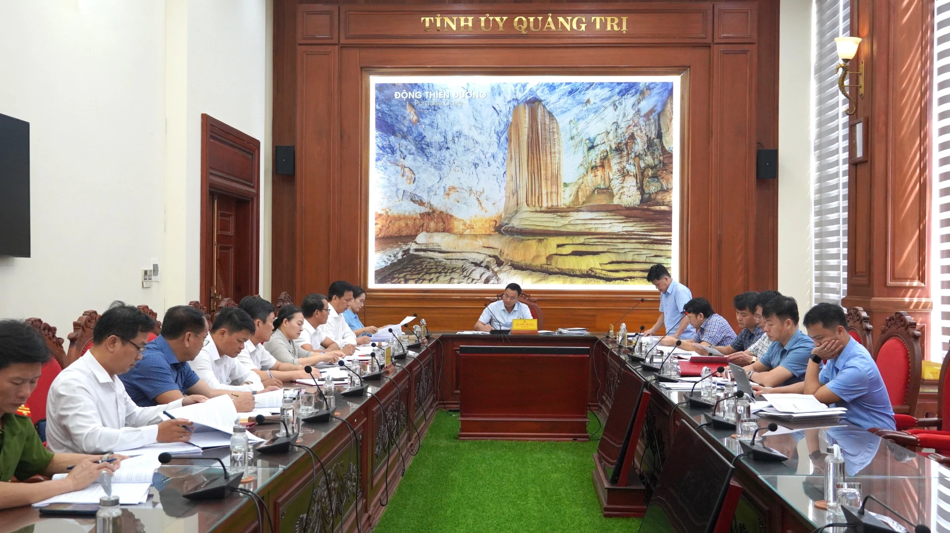 Quang cảnh phiên họp - Ảnh: QV