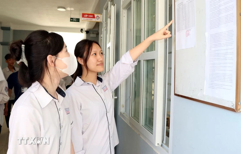 Thí sinh tham gia kỳ thi tốt nghiệp trung học phổ thông năm 2025. (Ảnh: Nguyễn Lành/TTXVN)