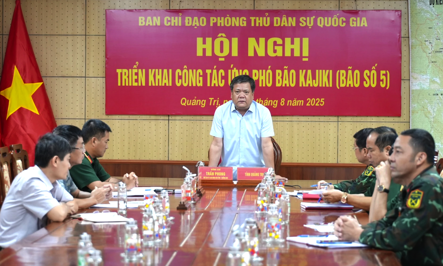 Khẩn trương thống kê thiệt hại và khắc phục hậu quả bão số 5
