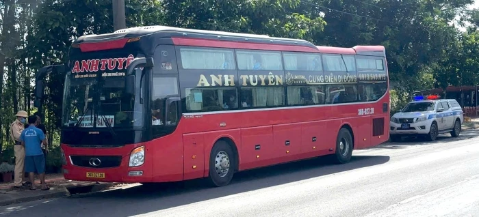 Xử lý xe khách tuyến cố định phù hiệu hết hạn vẫn hoạt động trên Quốc lộ 1