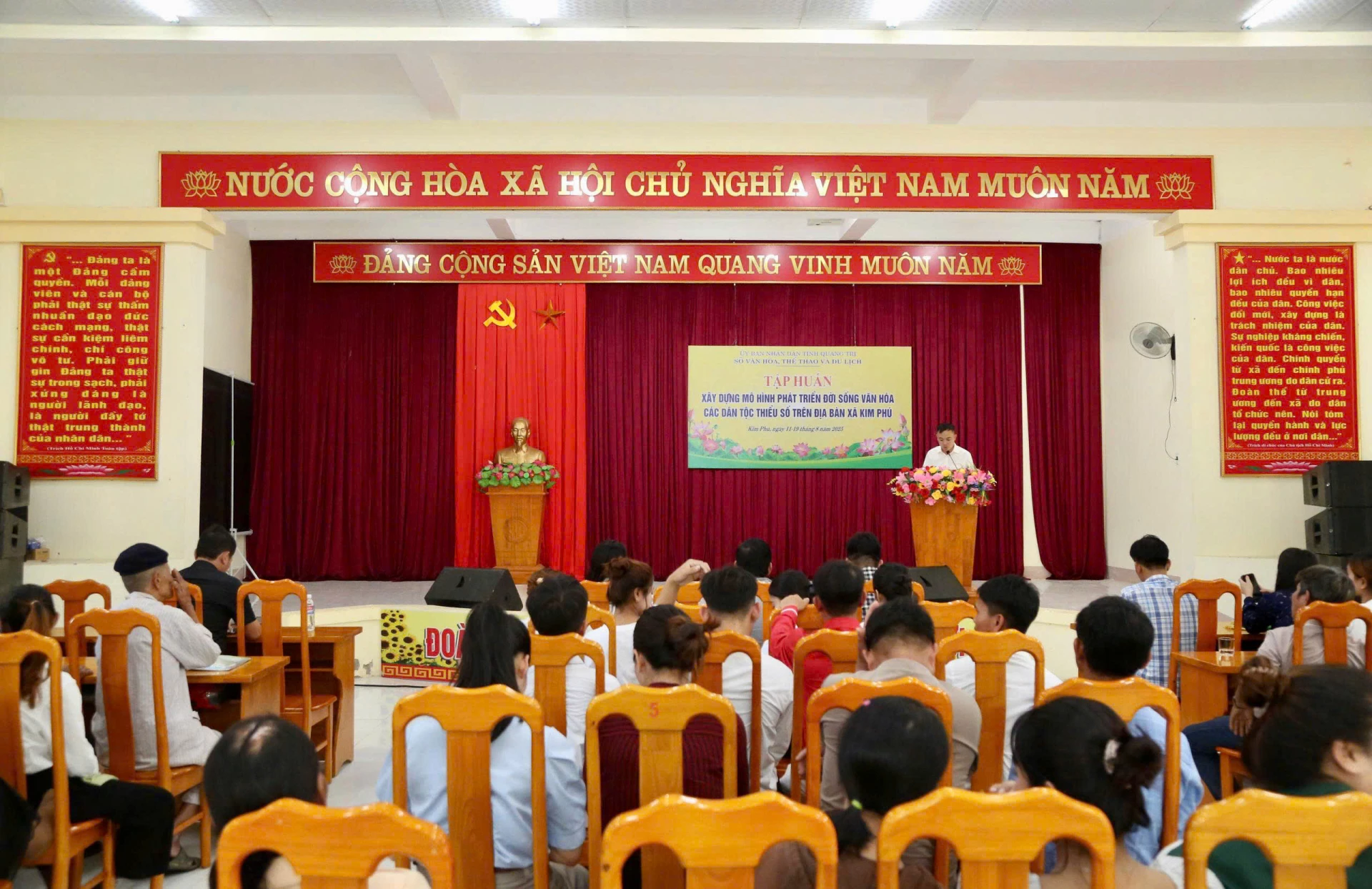 Quang cảnh bế mạc lớp tập huấn - Ảnh: M.Đ