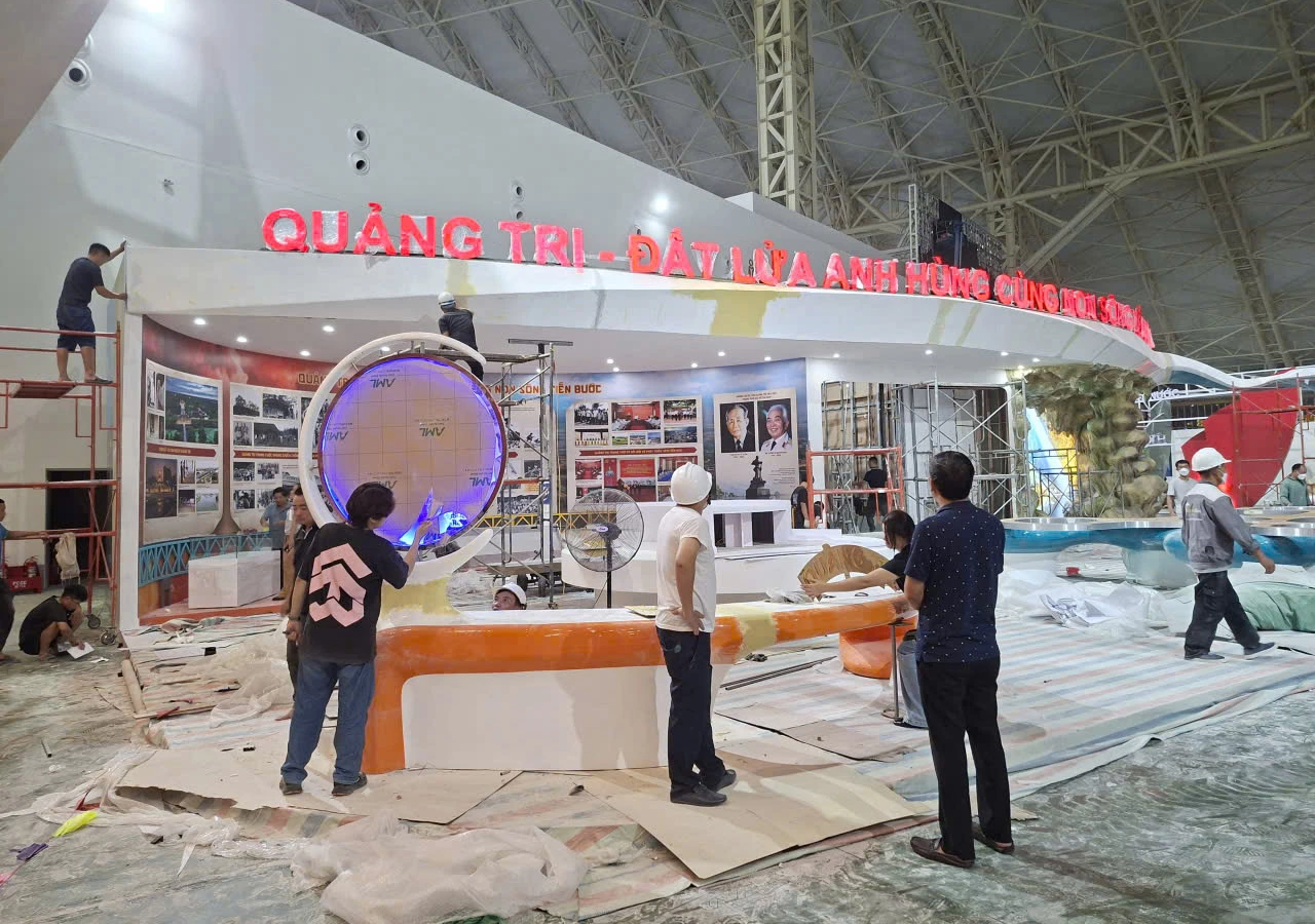 Gian triển lãm của tỉnh Quảng Trị được dày công chuẩn bị chu đáo, công phu.

