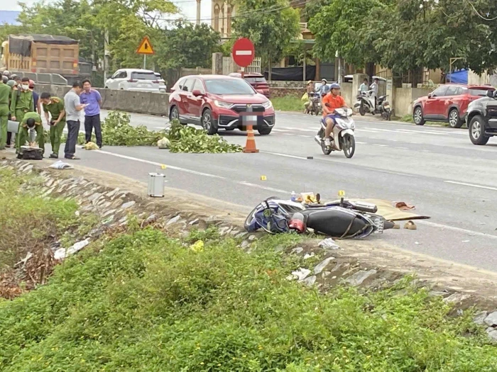 Hai người thương vong vụ tai nạn giao thông ở xã Hoàn Lão