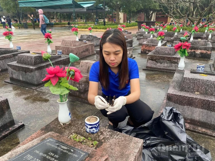 Từ trong công việc hằng ngày...