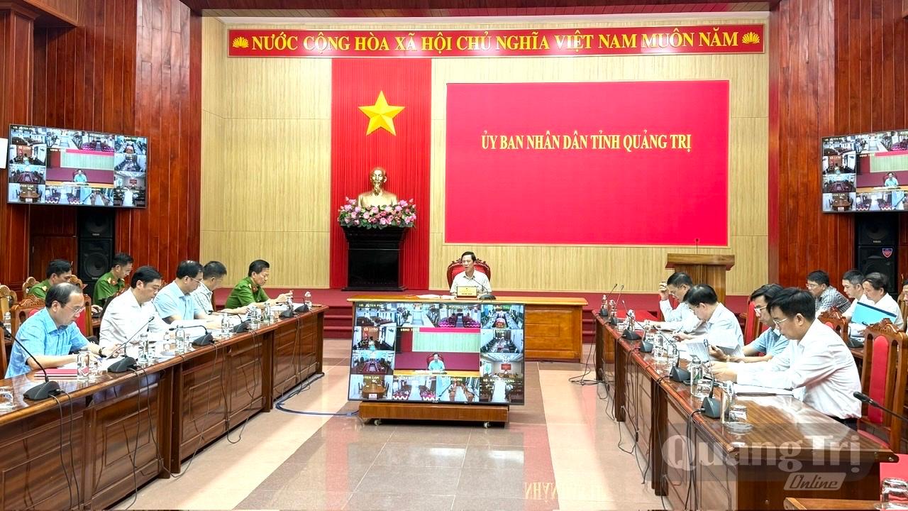 Quang cảnh cuộc họp - Ảnh: NL