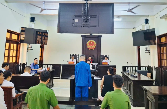 Tuyên án 8 năm 6 tháng tù đối với 'đạo chích' mang quốc tịch Trung Quốc