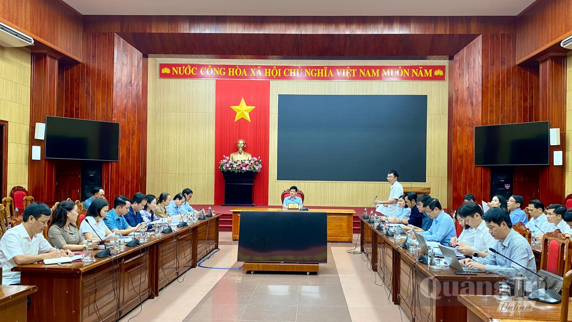 Quang cảnh buổi làm việc - Ảnh: H.N