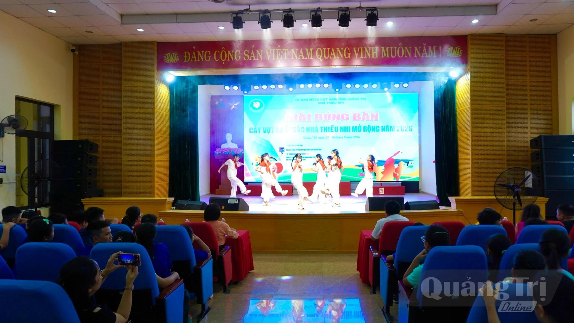 Quang cảnh buổi lễ  - Ảnh: H.T
