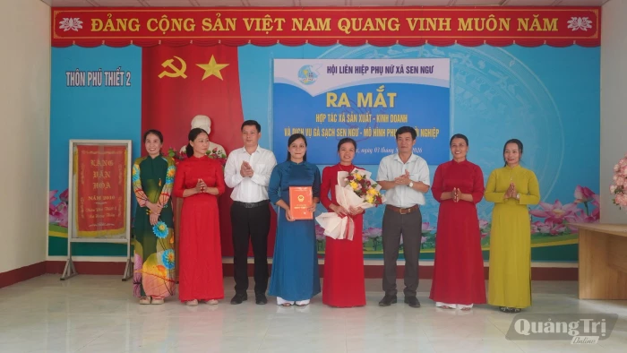 Xây dựng thương hiệu gà sạch Sen Ngư