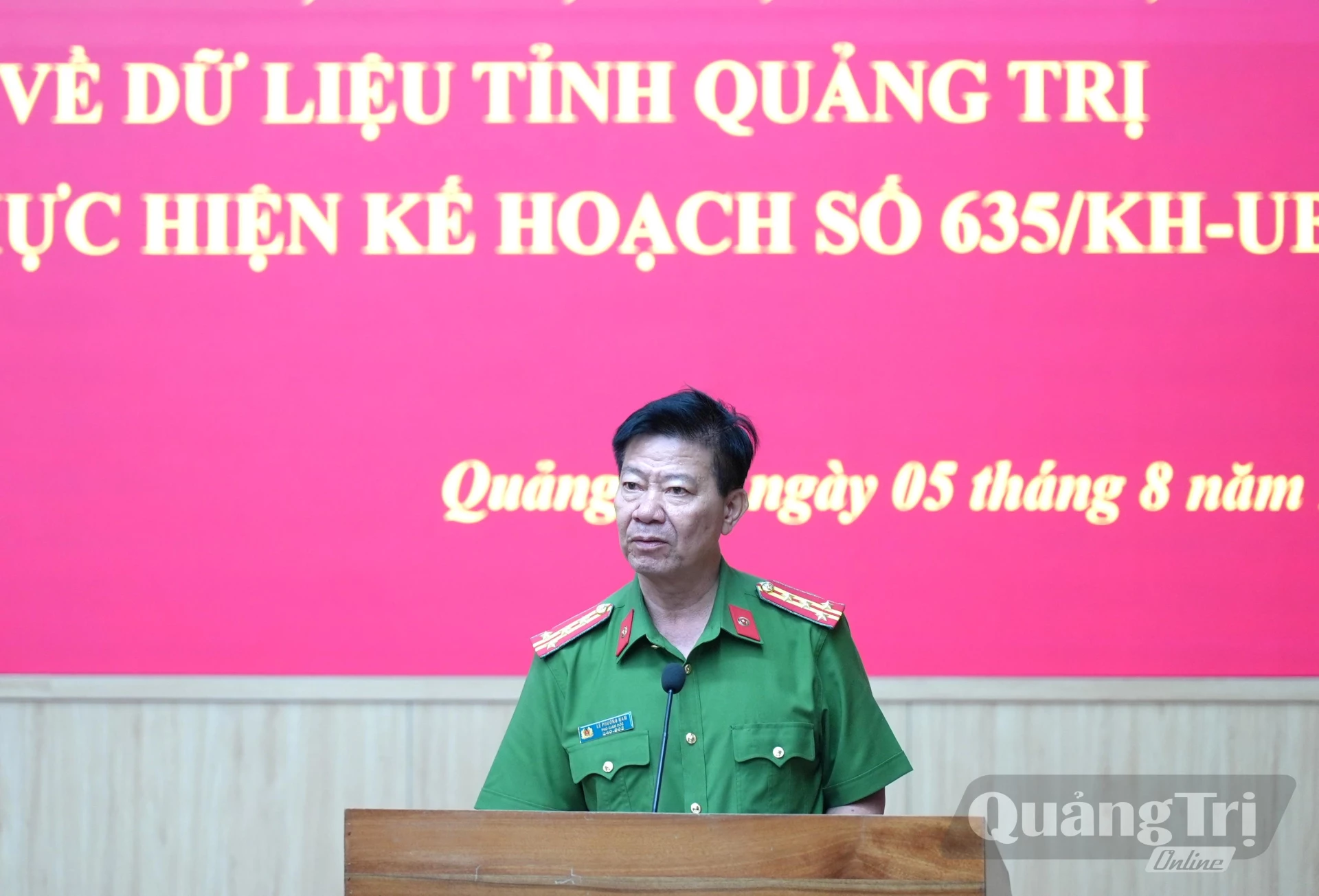 Lãnh đạo Công an tỉnh quán triệt, triển khai Kế hoạch hành động 100 ngày xử lý các điểm nghẽn về chuyển đổi số trong hệ thống chính trị - Ảnh: T.Đ