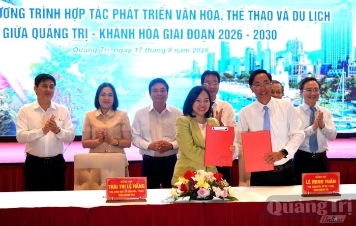 Hợp tác phát triển toàn diện ngành Văn hóa, Thể thao và Du lịch Khánh Hòa-Quảng Trị
