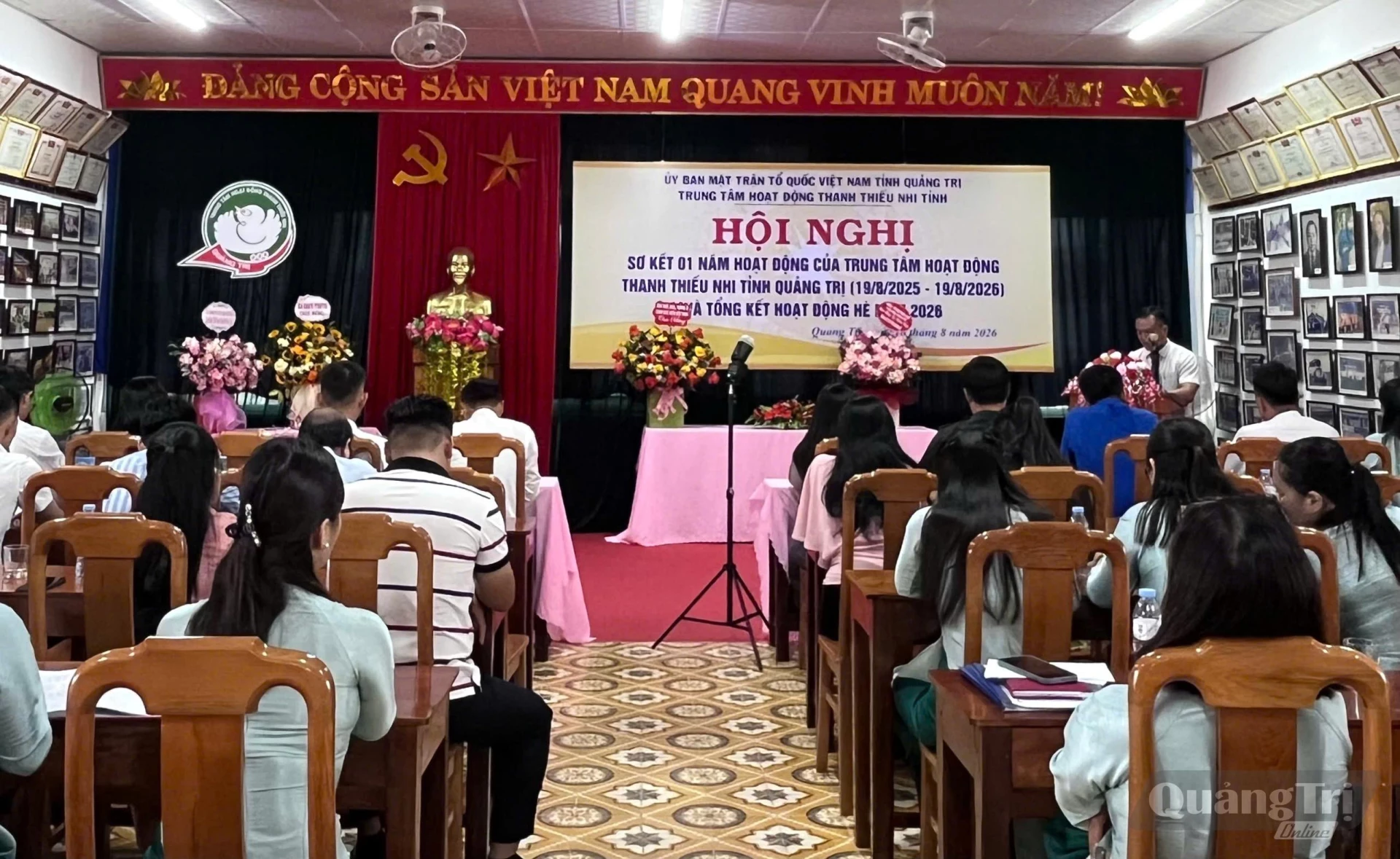Quang cảnh hội nghị - Ảnh: LO