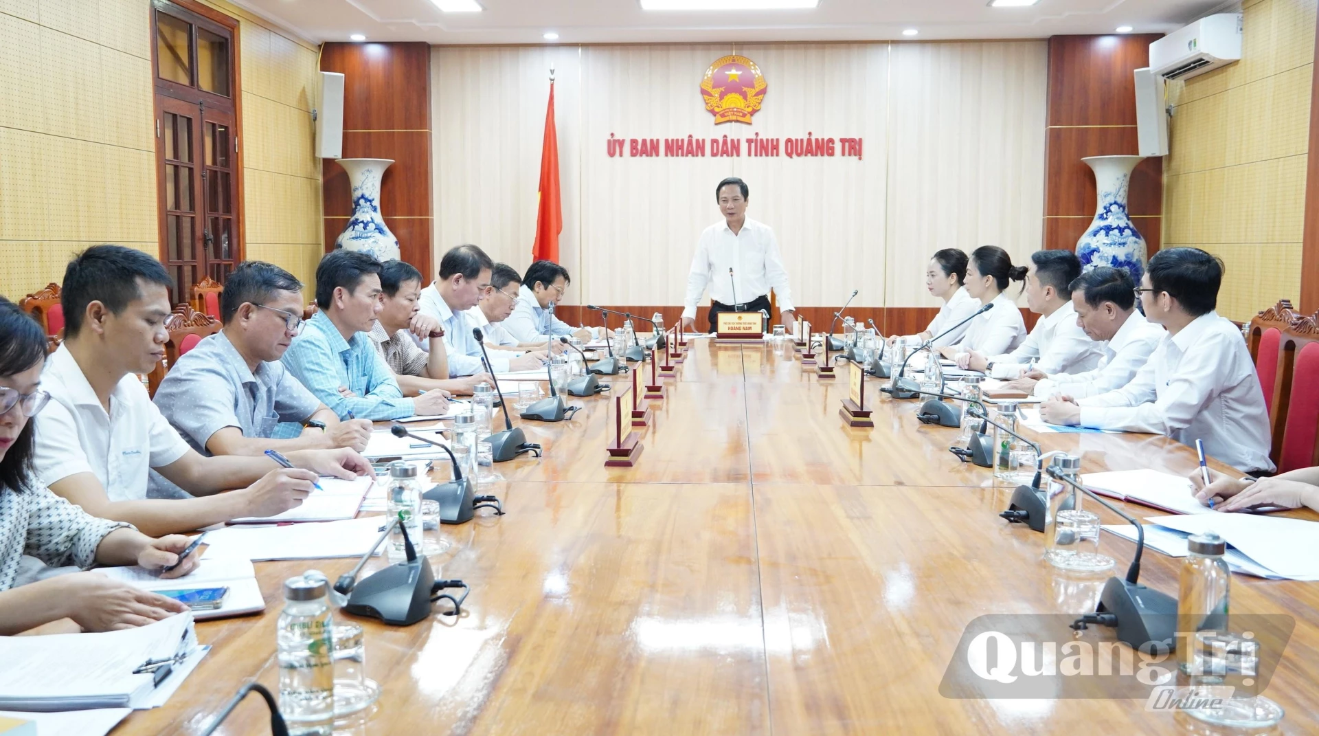 Đồng chí Hoàng Nam, Phó Chủ tịch Thường trực UBND tỉnh kết luận buổi làm việc - Ảnh: Q.V