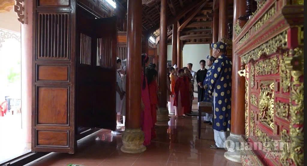 Trường Tiểu học Lê Văn Tám với hành trình về “địa chỉ đỏ” ngay trên mảnh đất quê hương - Ảnh: AT