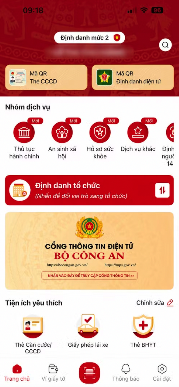 Người dùng VNeID mức 2 được miễn, giảm phí trước bạ với xe cũ. (Ảnh minh họa: TH)