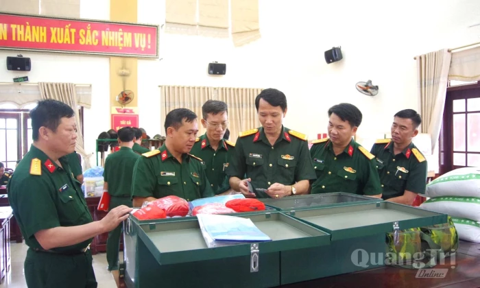 Đoàn công tác Quân khu 4 kiểm tra công tác tìm kiếm, quy tập hài cốt liệt sĩ tại tỉnh Quảng Trị