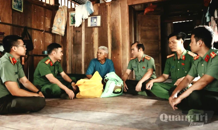 Vững thế trận lòng dân