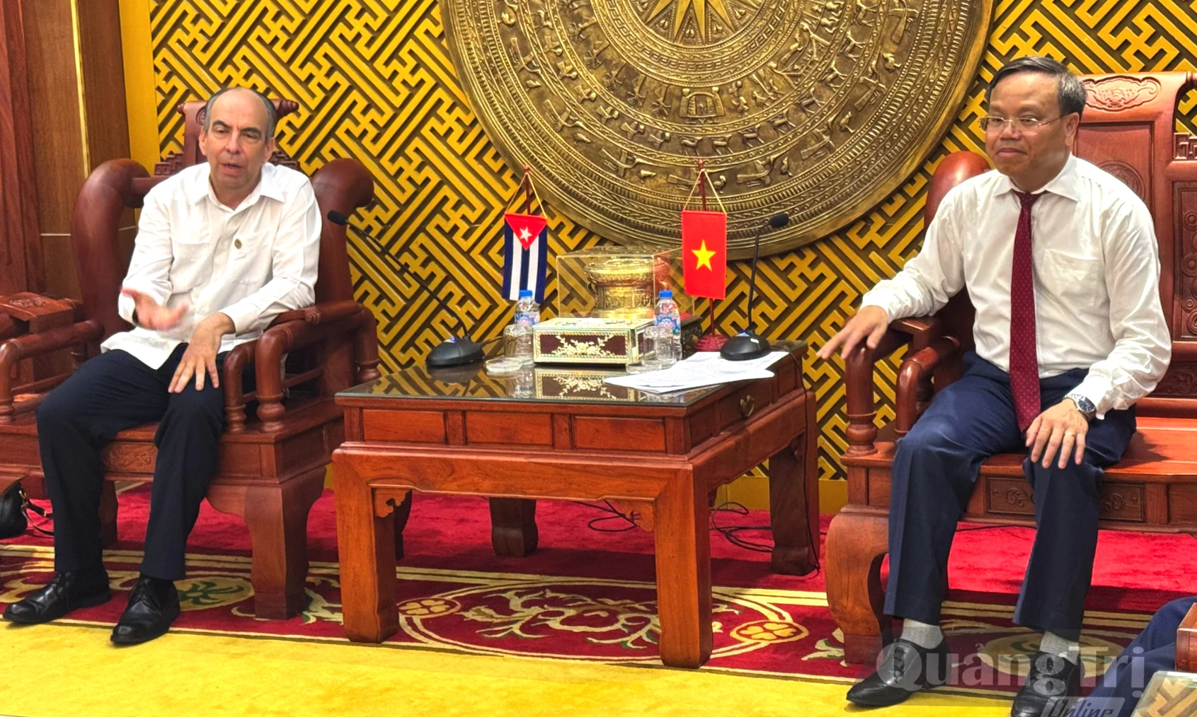 Lãnh đạo tỉnh tiếp xã giao đoàn công tác Đại sứ quán Cuba tại Việt Nam